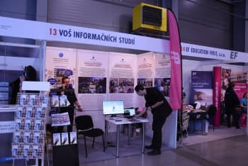 Vyšší odborná škola informačních studií a Střední škola elektrotechniky, multimédií a informatiky